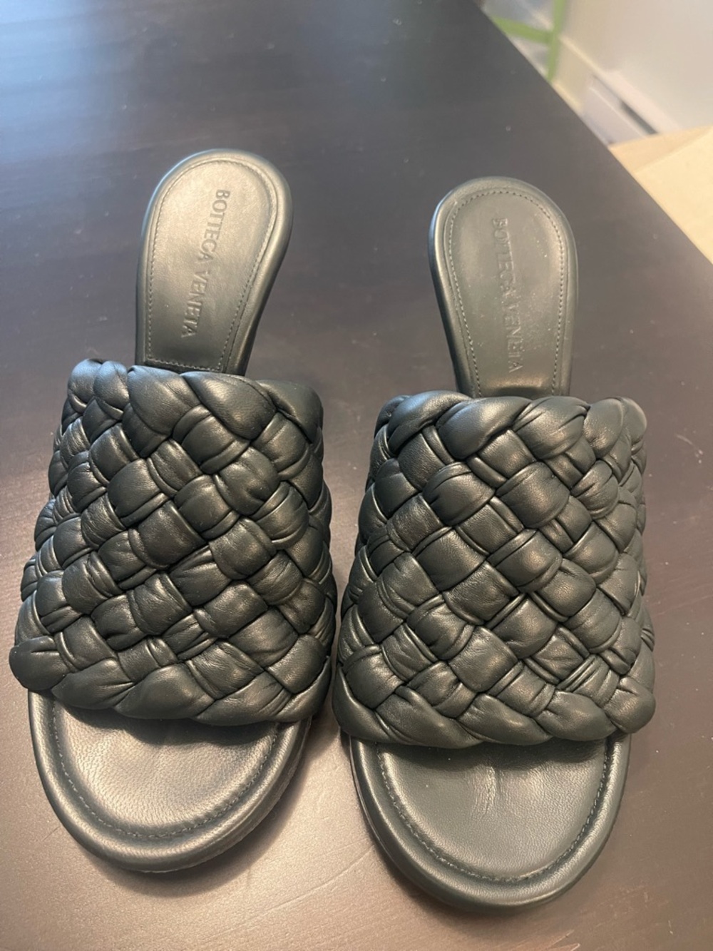 Bottega Veneta dark green Leather Slide Mules ( with original box and dustbag)